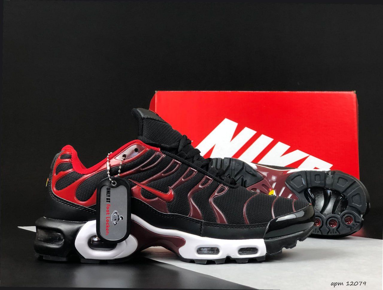 Чоловічі кросівки Nike Air Max Plus  Мужские кроссовки Найк черные