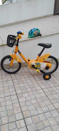 Bicicleta de criança e Capacete