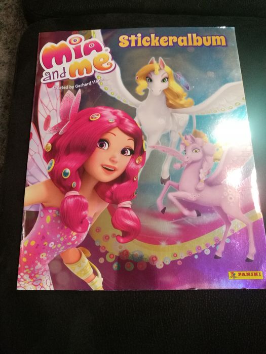 Mia and me. Sticker album