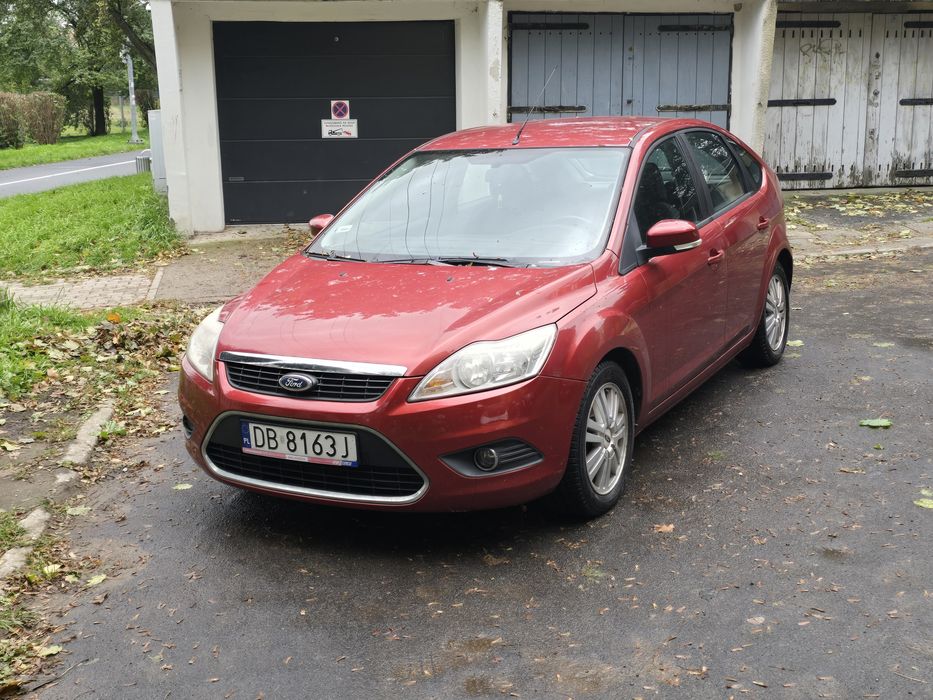 Ford Focus Lift 1.6 benzyna 100koni , ważne Długie opłaty,  bez wkładu