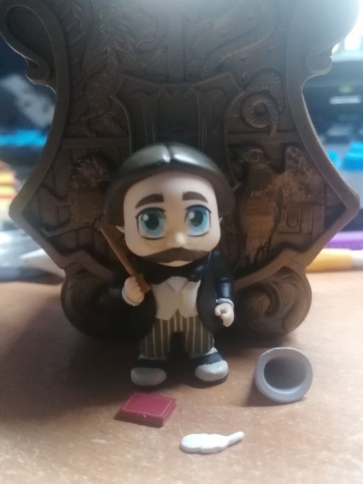 Фигурка Гарри Поттер флитвик из магической капсулы