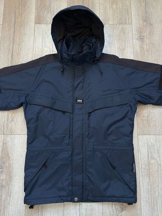 Куртка Helly Hansen M размер