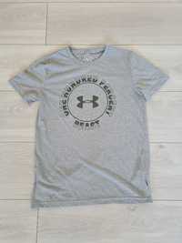 T-shirt under armour w stanie idealnym