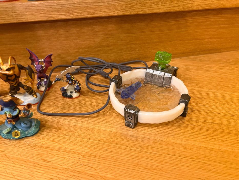 Figurki skylanders oraz portal