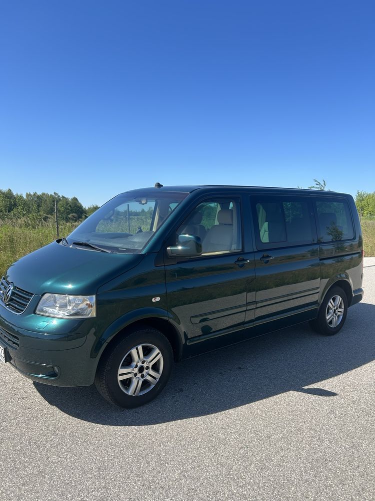 •	Volkswagen Multivan Highline | 2.5 TDI | Automat | Skóra | Hak