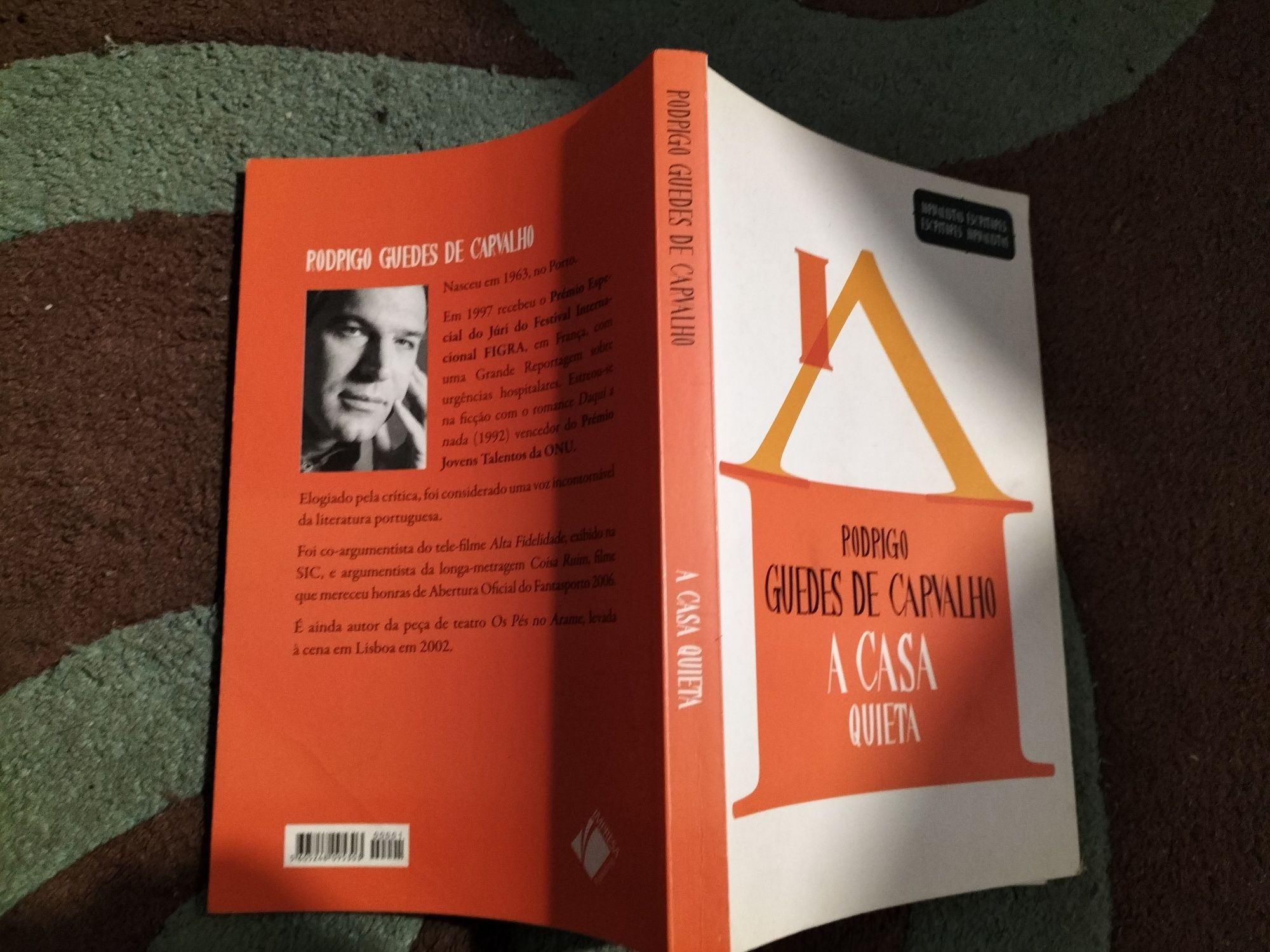 Livro a casa quieta de Rodrigo Guedes de Carvalho