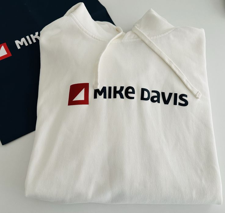 Sweatshirt hoodie com capuz branco pérola tamanho L - prenda Natal