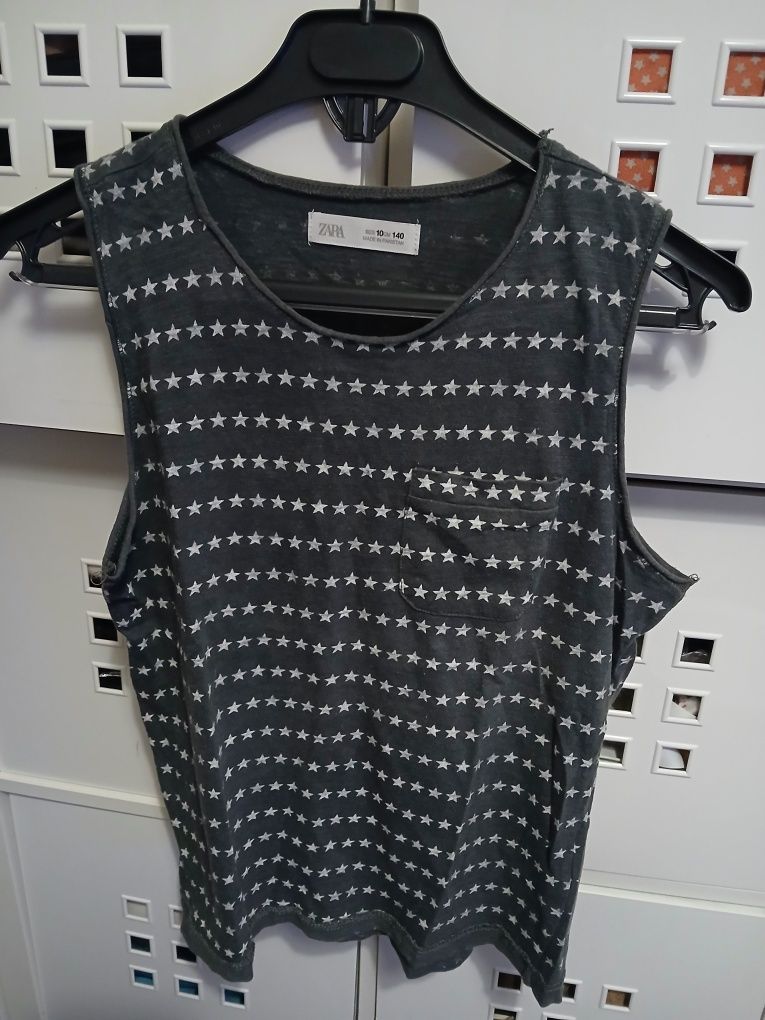 Calcoes e t-shirt zara 10 anos