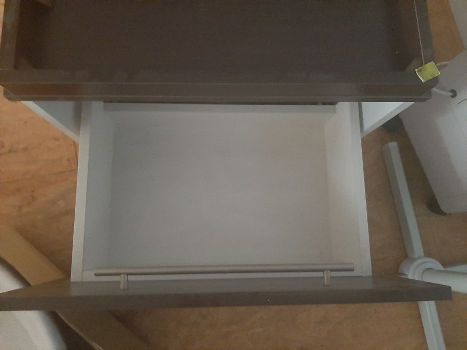 Szafka pod umywalkę