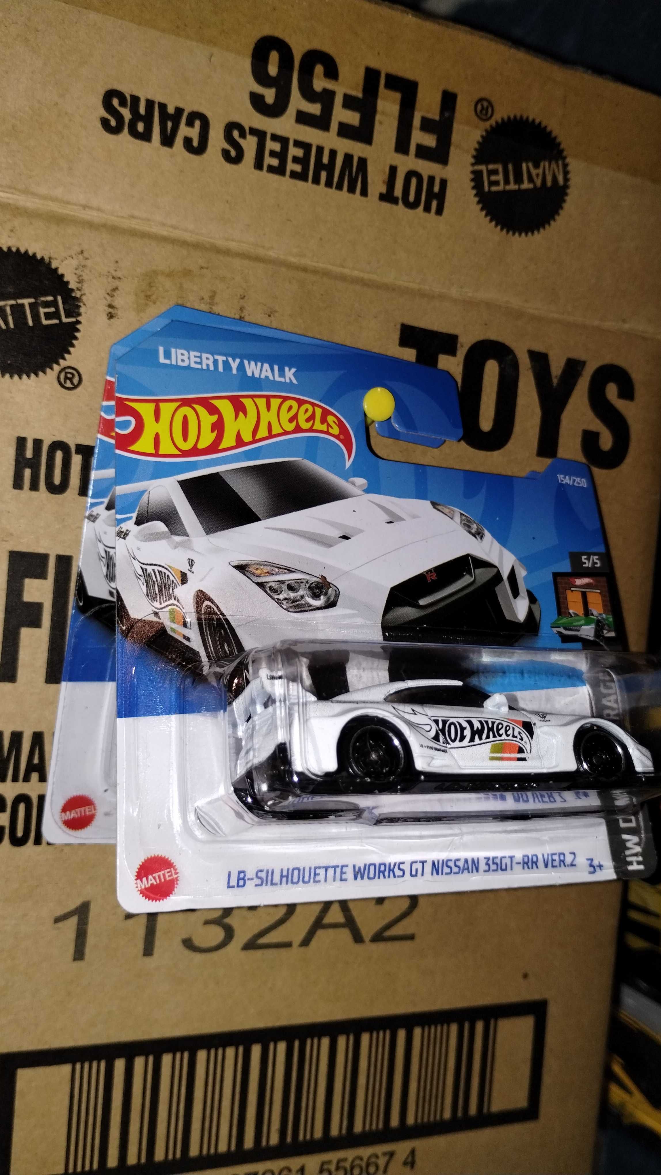 Hot Wheels NISSAN 35GT-RR ver2 LB WORKS