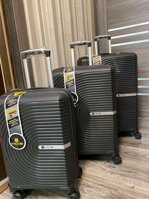 Чемодан , валіза, качество супер .