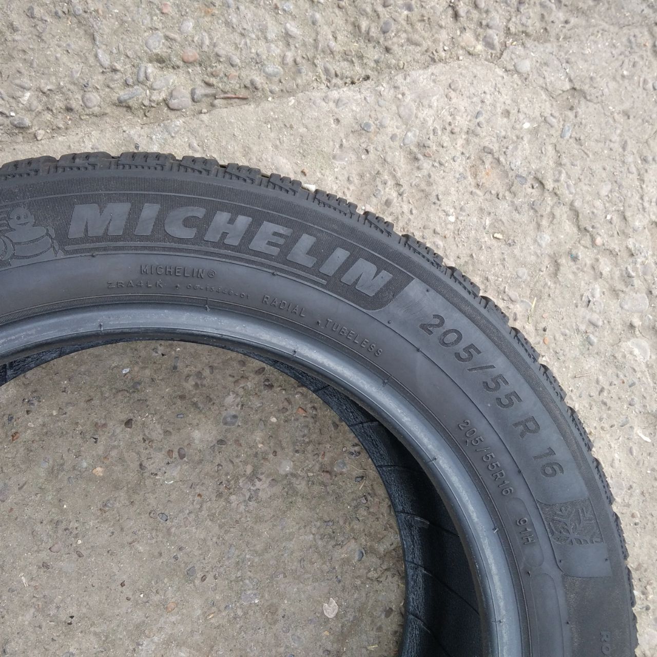 Шини 205/55 R16 зима Michelin Alpin 6. 2018рік