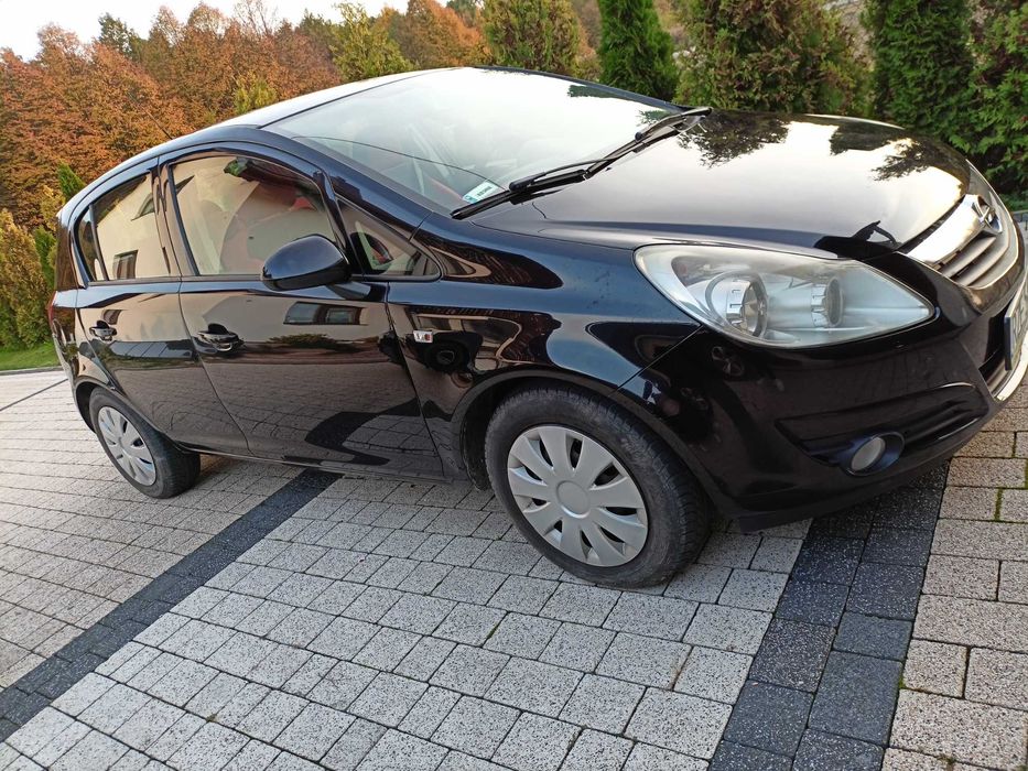 Opel Corsa 2011. Benzyna 1.4