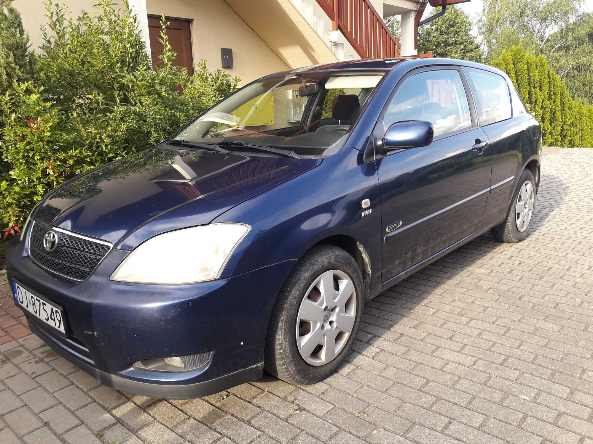 Toyota Corolla - 1.6 benzyna