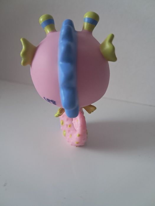 Littlest pet shop lps