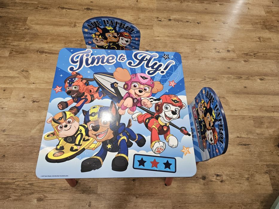 Stolik z krzesłami Psi Patrol