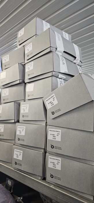 Бісер Preciosa від прямого постачальника з Чехії