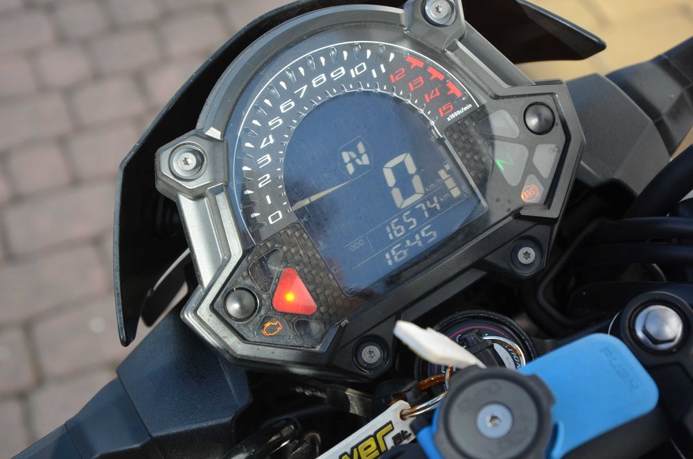 kawasaki z400 rok 2022