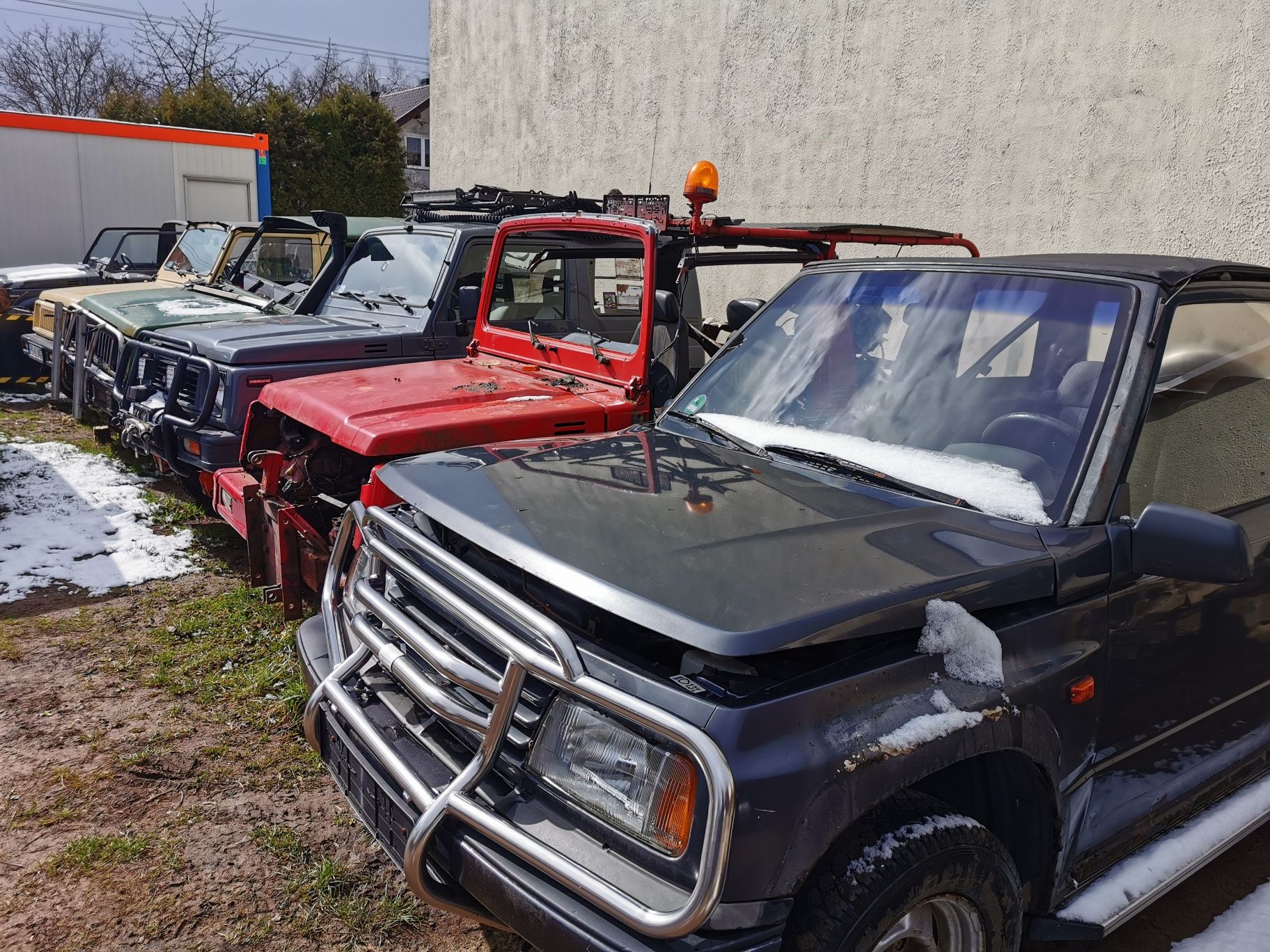 Suzuki Jimny 2006 manualna skrzynia biegów polift  r72 + inne części