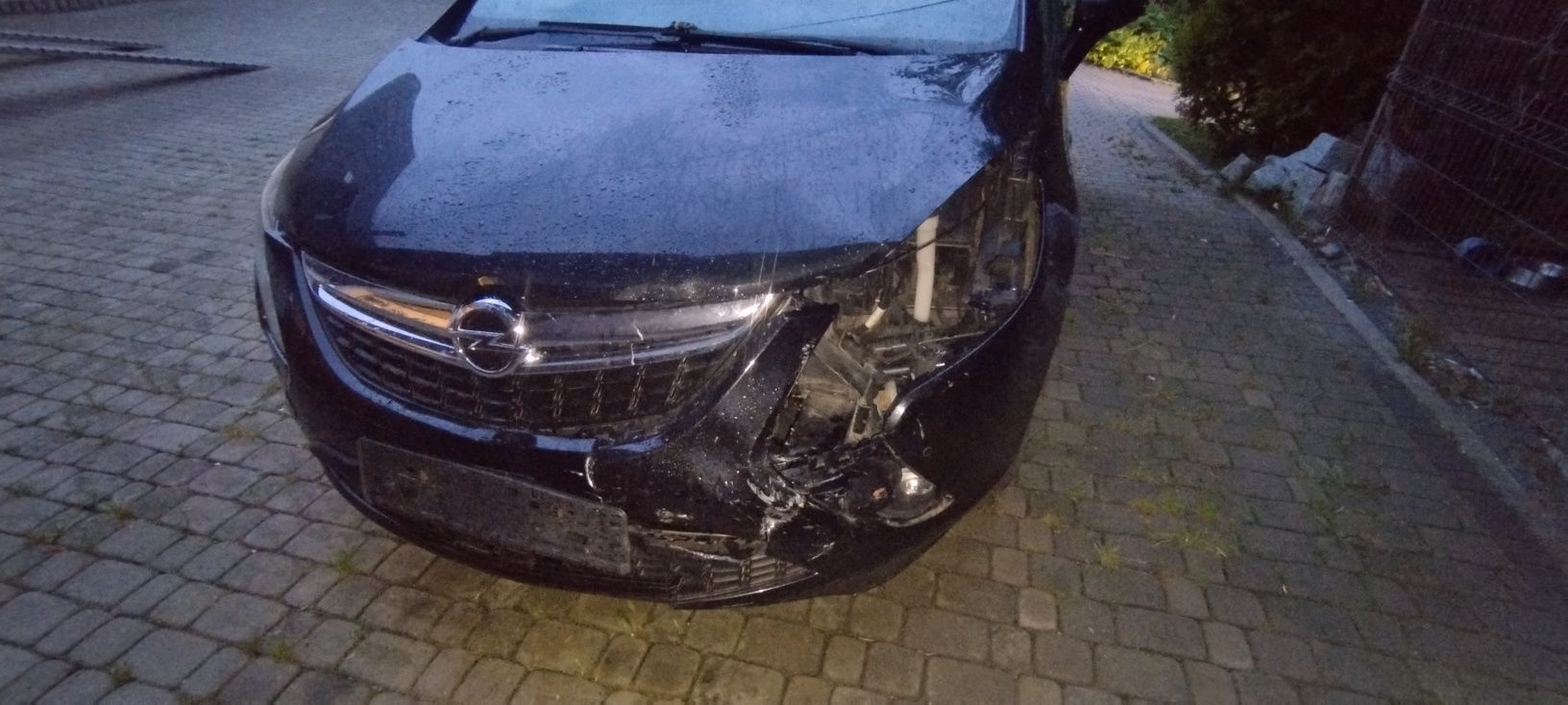Opel Zafira 1.6 2013r