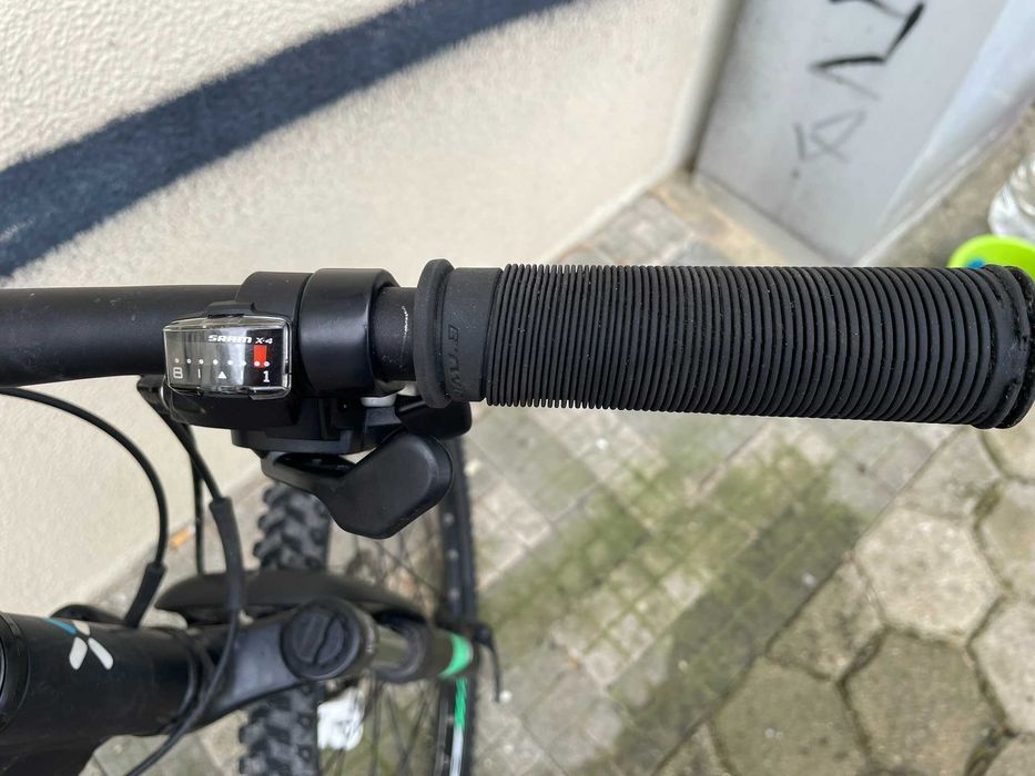 BICICLETA BTT ROCKRIDER 700 24'' criança 8-12 anos