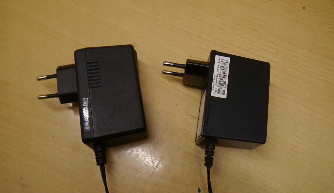 Zasilacz impulsowy 15V 1.5A wtyk: 4,8x1,7 mm 23W