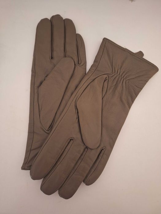 Шкіряні жіночі перчатки. Сірі. Нові.
