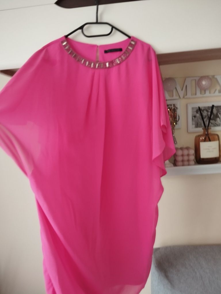 Piękna sukienka motyl oversize róż magenta S 36