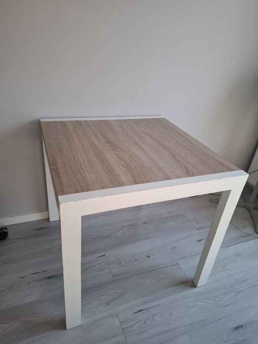 Stół drewniany rozkładany