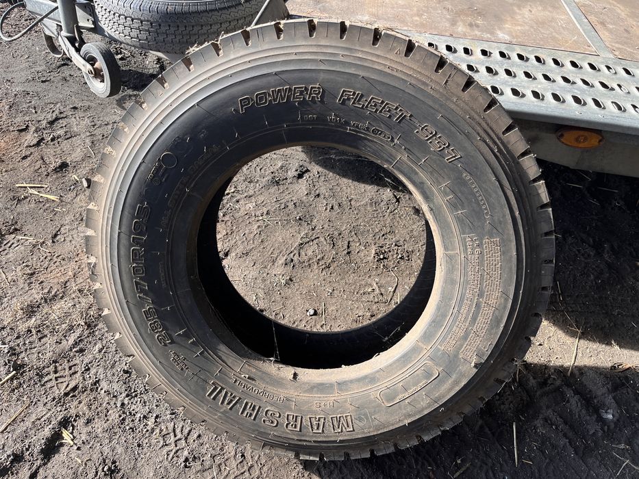 Opona nowa 285/70 r19.5