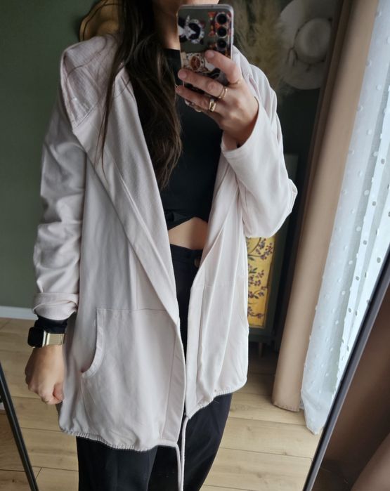 Oversize Bluza damska plus size Narzutka Pudrowy Róż z Cekinowym Kaptu