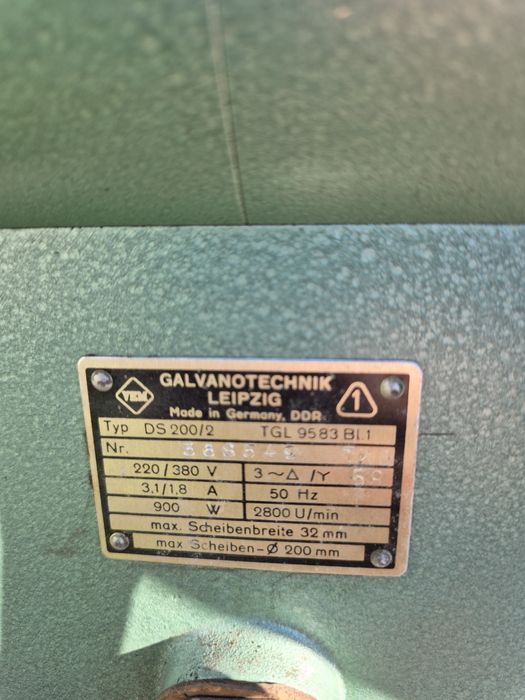 Szlifierka stacjonarna na dwa kamienie Galvanotechnik 900 Watt okazja!