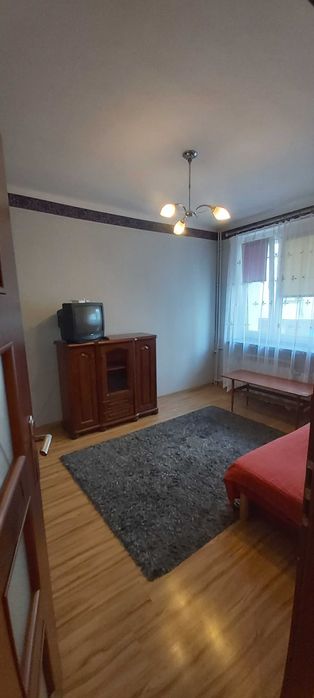 Na wynajem  pokojowe mieszkanie 51m2 Praga Południe Wiatraczna.