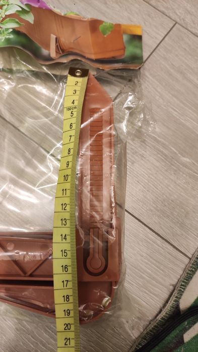 Zaczepy uchwyty doniczki balkonowe ogrodowe