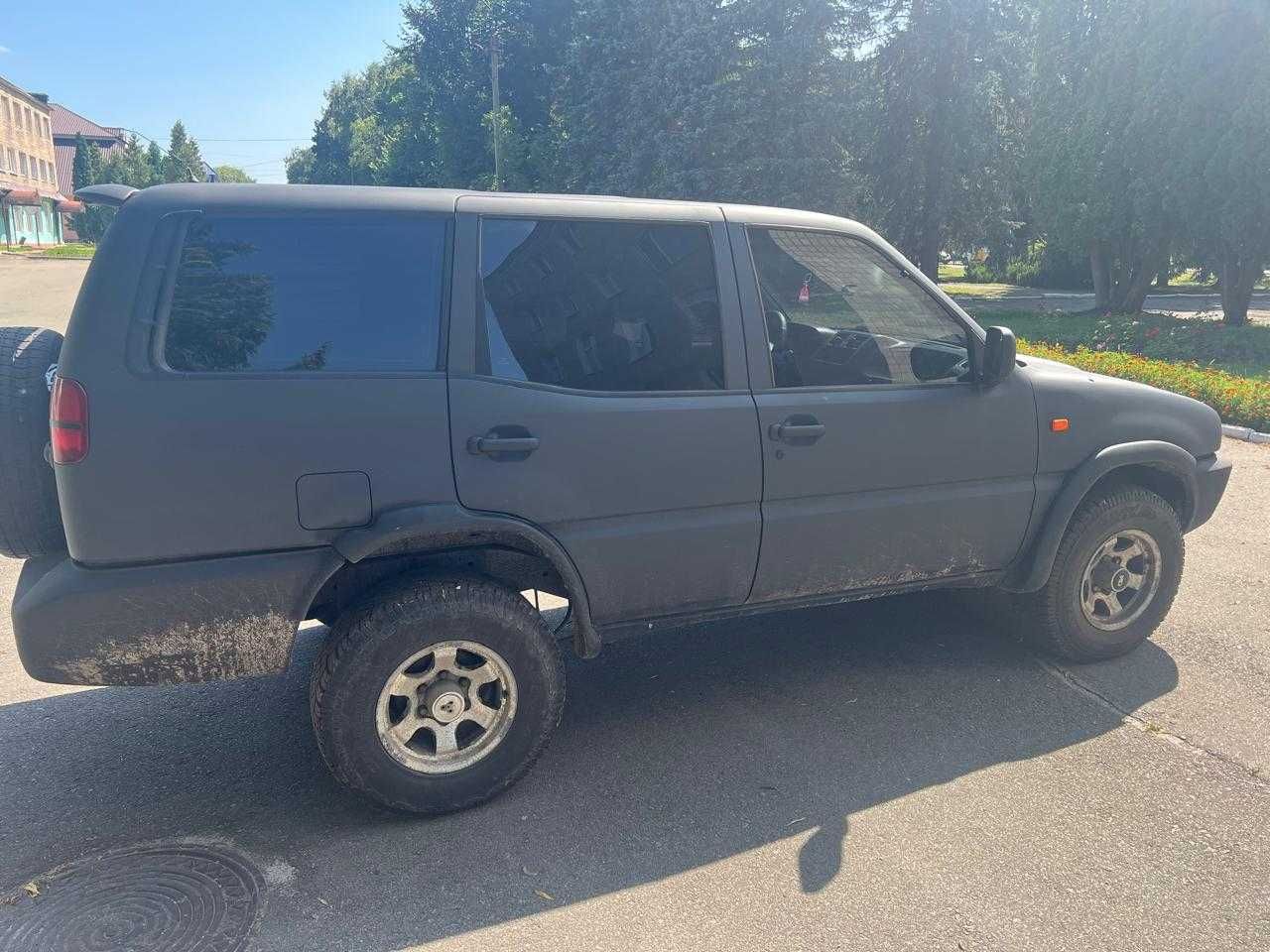 Nissan Terrano 2