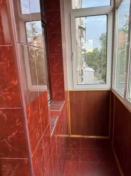 Павлово Поле, 2 к.кв., 1-ый дом от метро Бот.Сад, 3/5, сталинка. AN