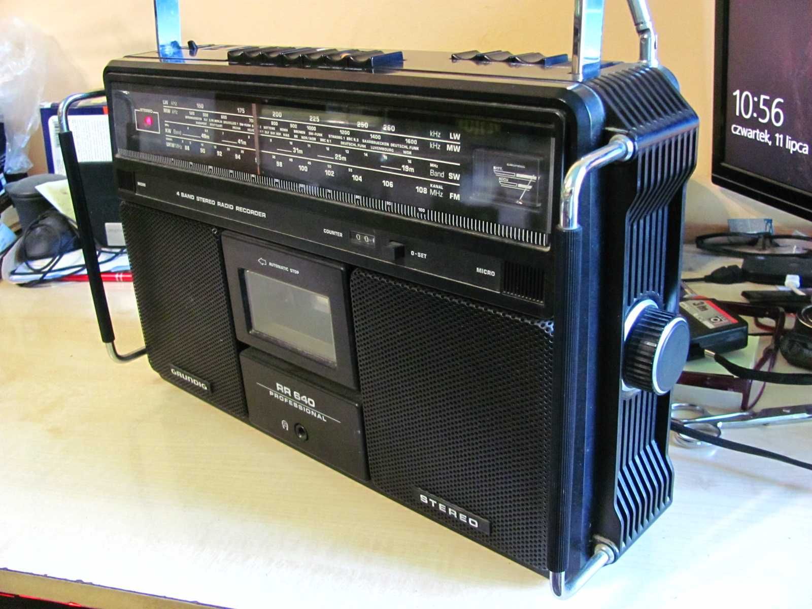 Radiomagnetofon przenośny Grundig