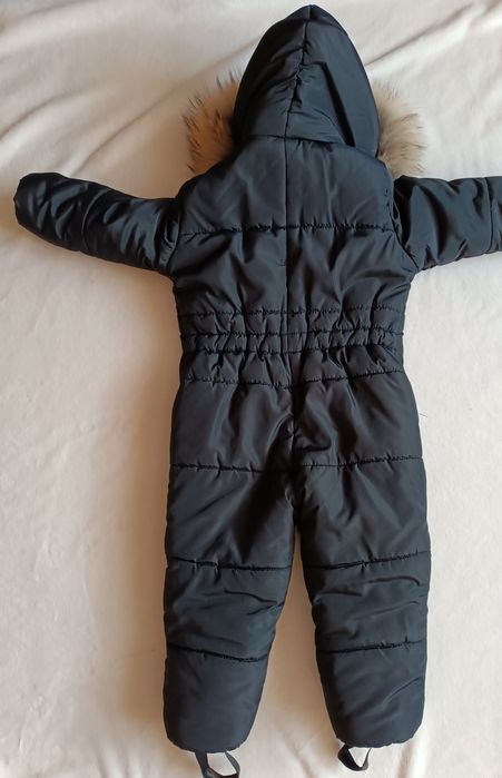 Зимовий комбінезон