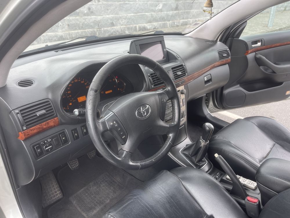 Toyota Avensis 2.0 D4D