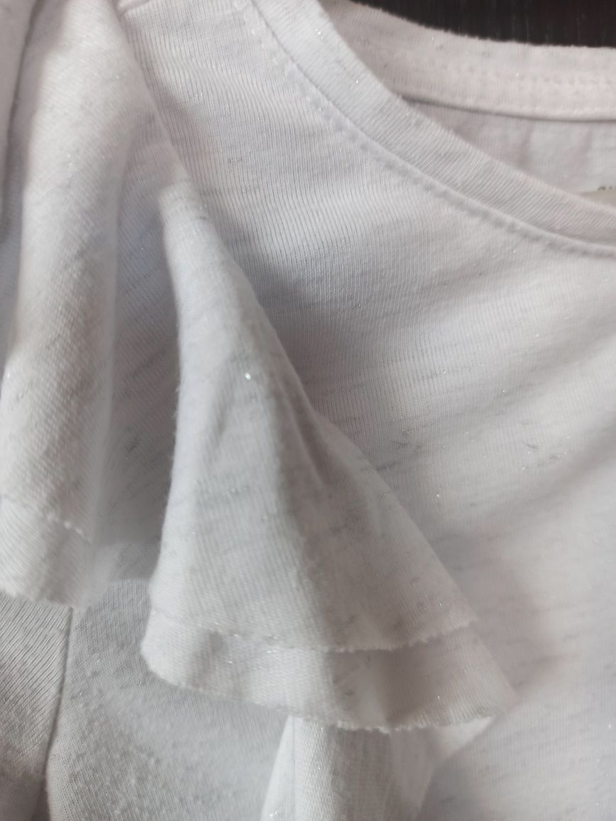 Bluzka, koszulka z falbanką i srebrną nitką Reserved 128 cm