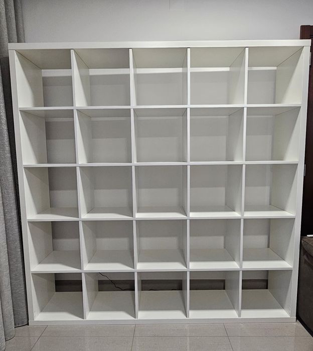 Móvel IKEA 182x182 cm – Bom estado