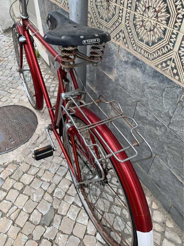 Bicicleta pasteleira