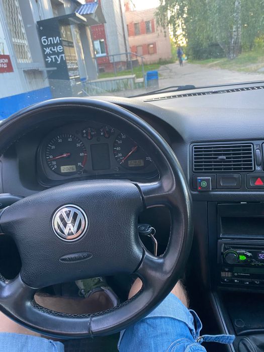 Volkswagen Golf 1999