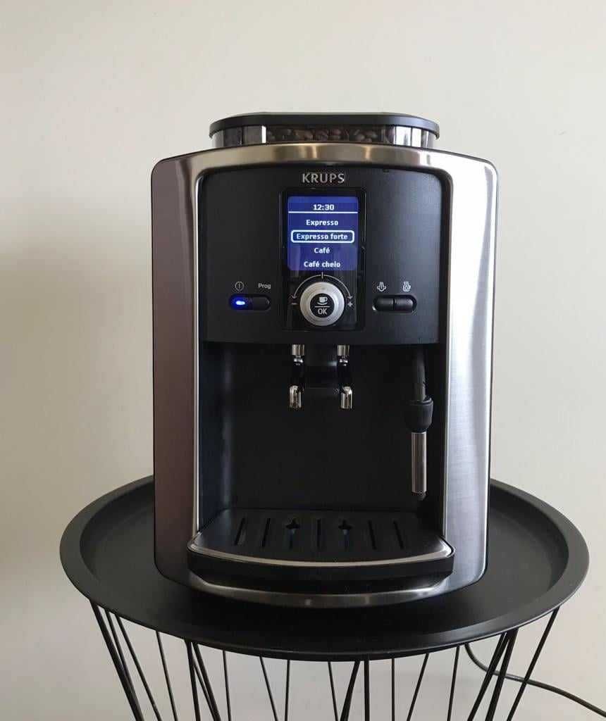 Máquina de café automática KRUPS_EA8025