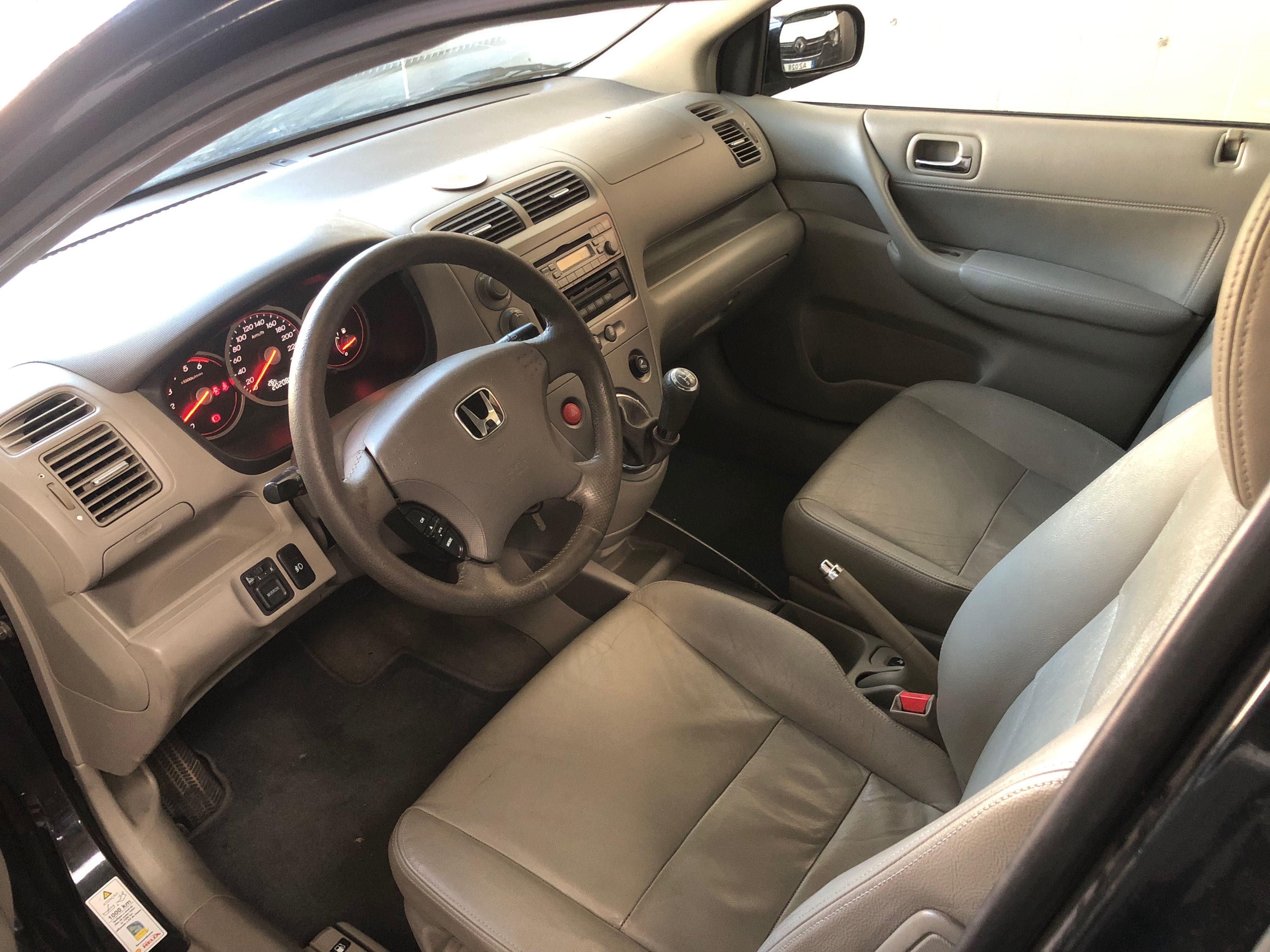 Honda Cívic 1.7 EXCLUSIVE