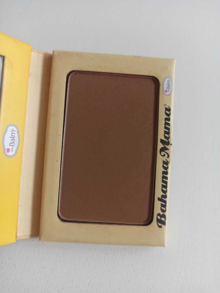 Bronzer puder brązujący Bahama Mama The Balm