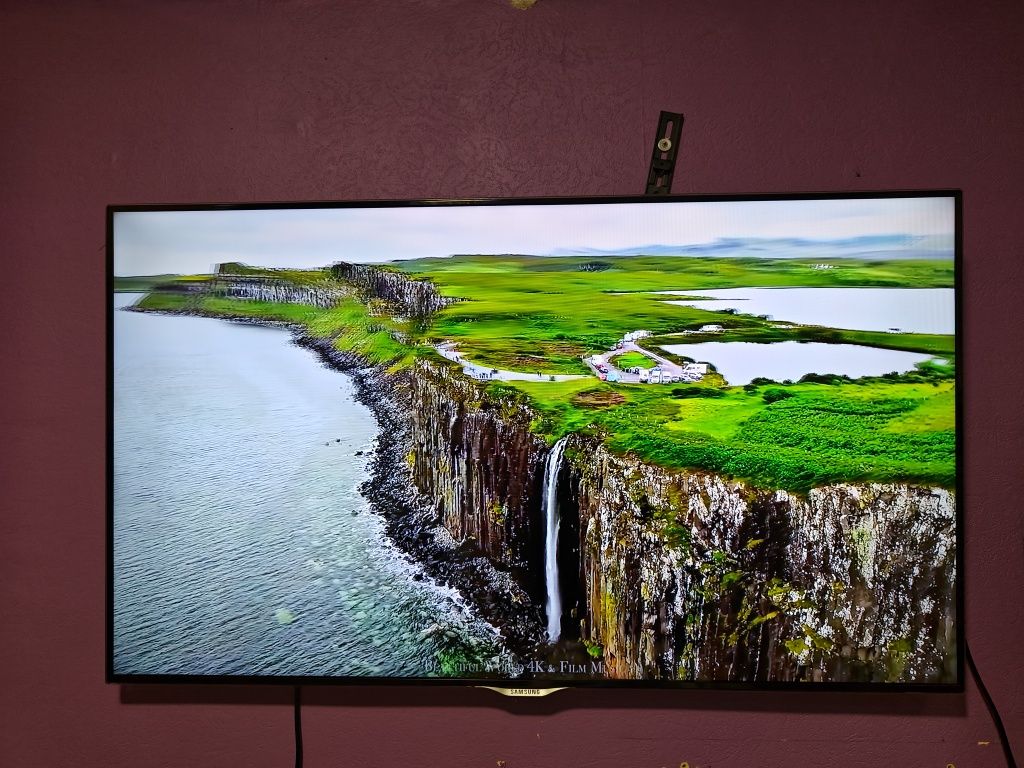 Телевізор Samsung 46f6500