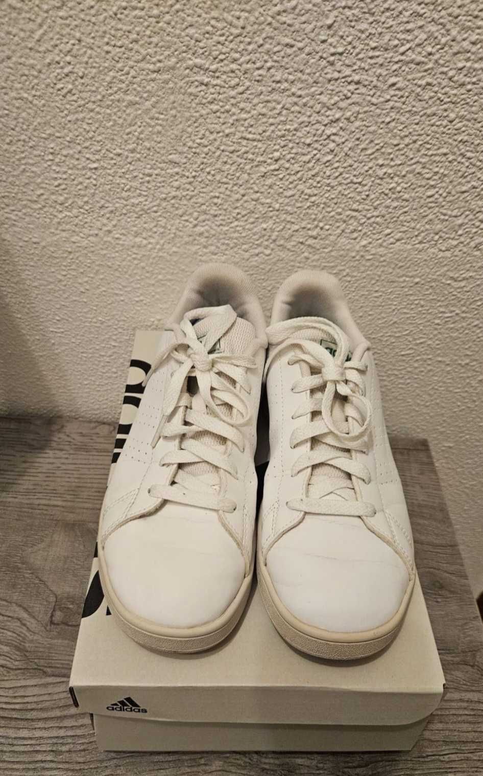 Sapatilhas Adidas tam. 36