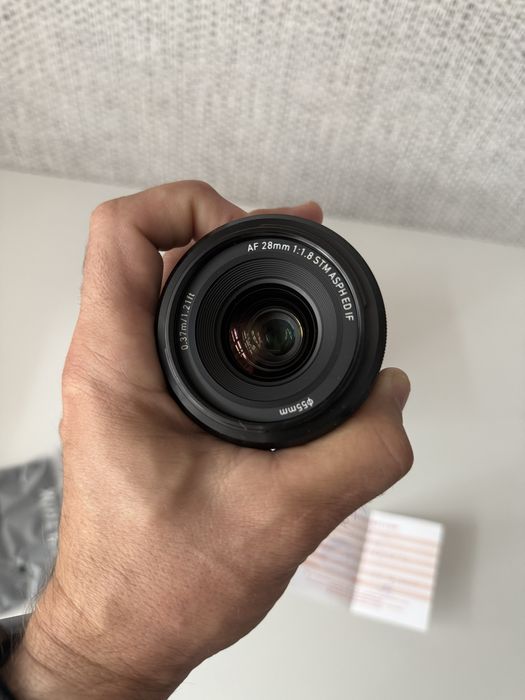 Продам об’єктив Viltrox 28 mm f1.8 FE для Sony