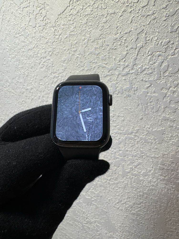 Apple Watch SE 44mm Black